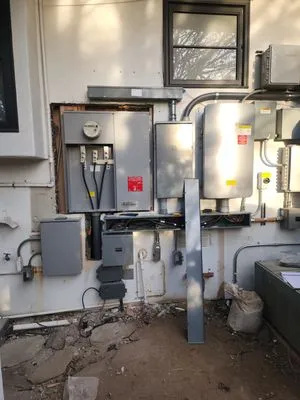 Energy Plus Electric Logo