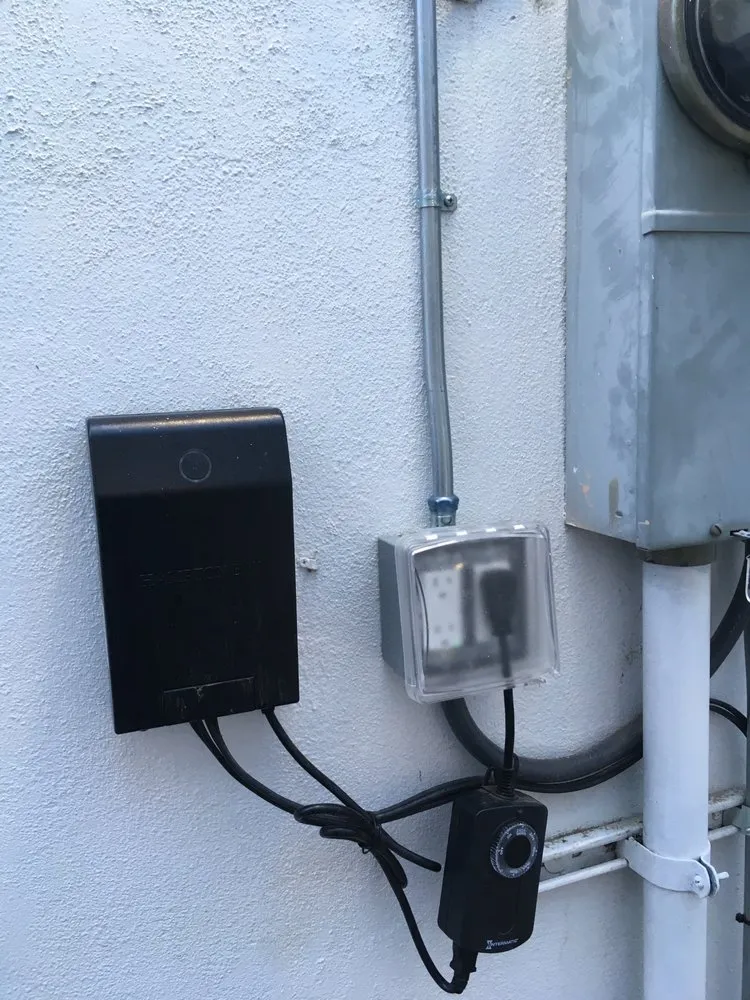 Slide of Energy Source Electric