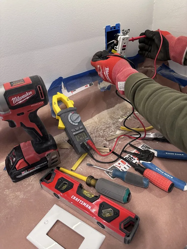 Emergency emergency electrical service in , by Engivision Systems