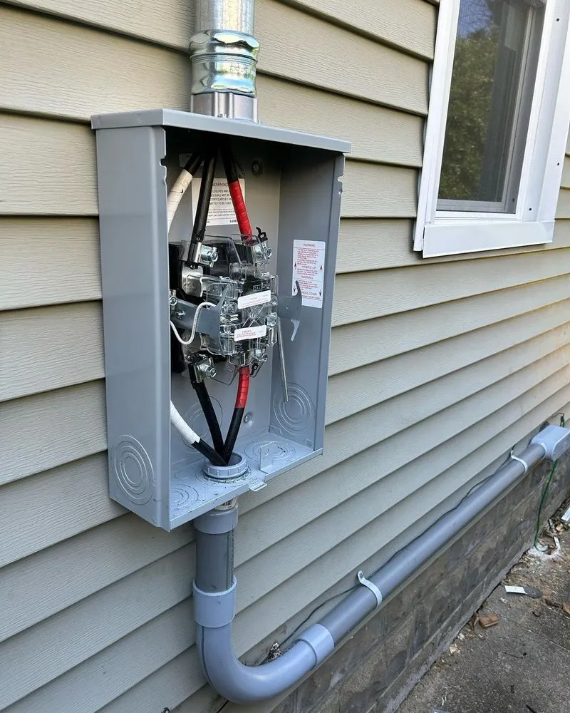 Slide of Englewood Licensed Electrician