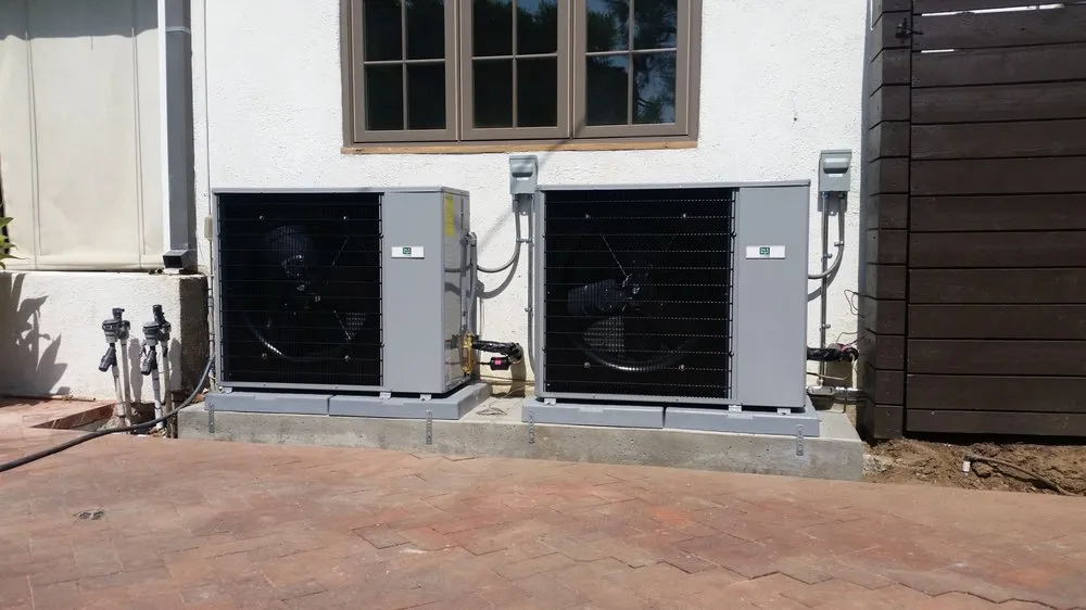 Licensed electrician providing panel upgrade in South Torrance, CA - English Electrician