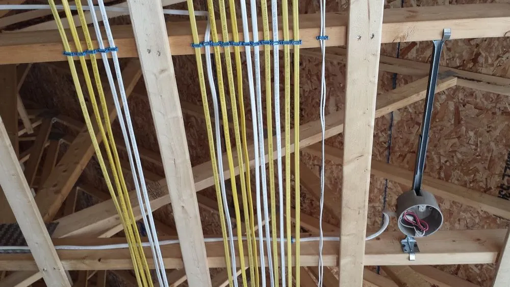 Certified emergency electrical service experts serving Mohegan Lake, NY - Enimer Electric