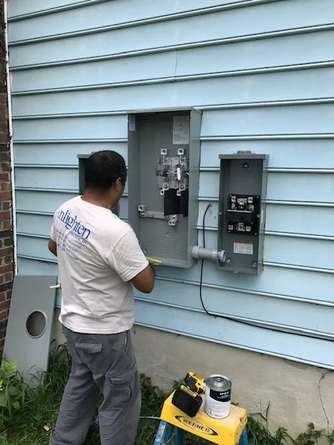 Expert circuit breaker repair service in Aldie, VA - Enlighten Electric
