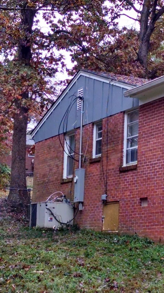 Slide of Enlighten Electric