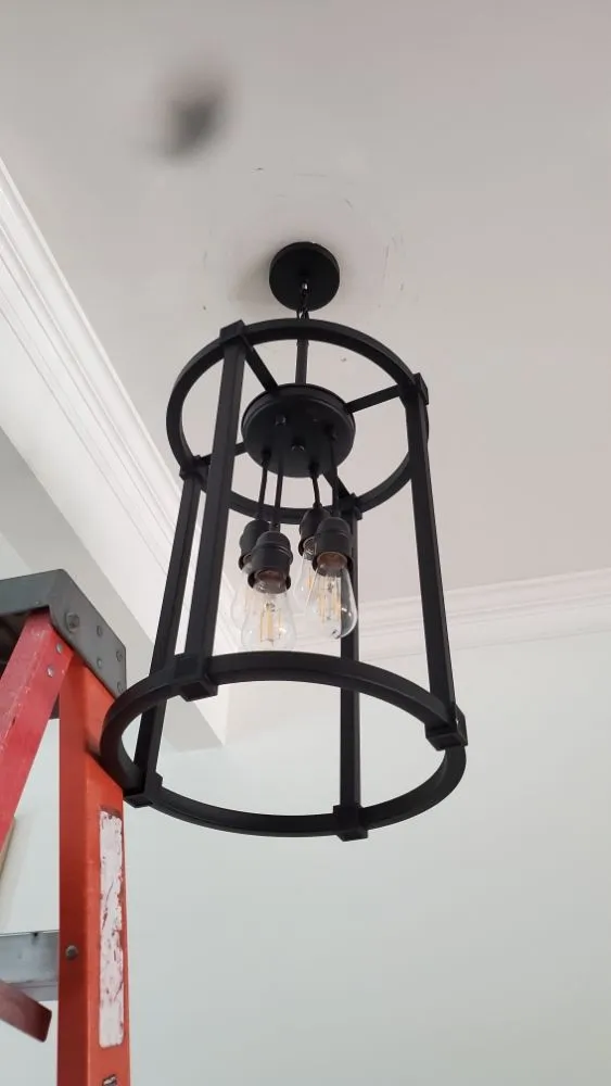 Slide of Enrique Light