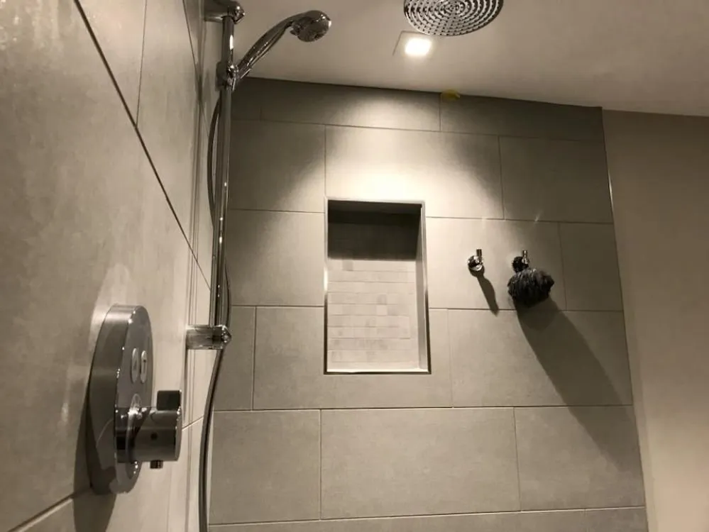 Slide of Envision Power Systems