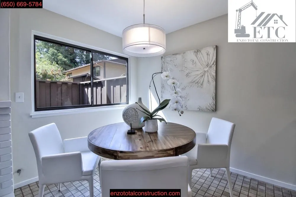 Slide of Enzo Total Construction