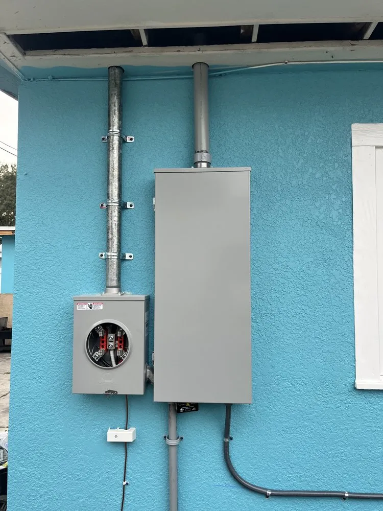 Affordable emergency electrical service experts serving Tampa Bay, FL - EOG Team Work Service