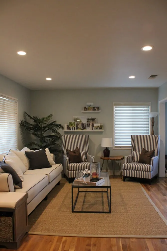 Slide of Eon Electric