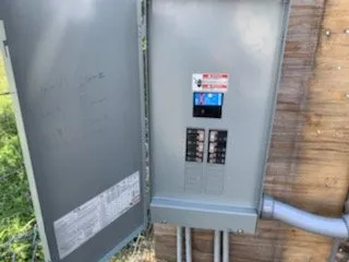 Slide of EOS Electric