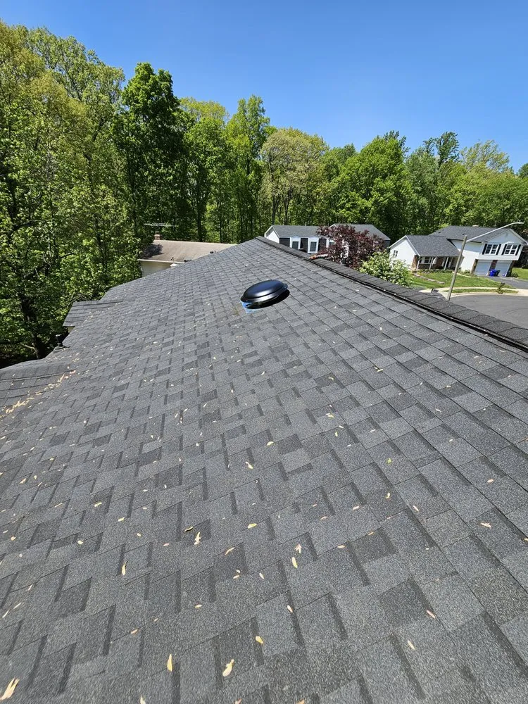 Slide of Epermar Electrical Services