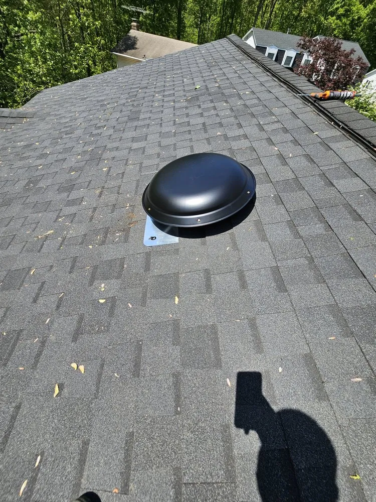 Slide of Epermar Electrical Services