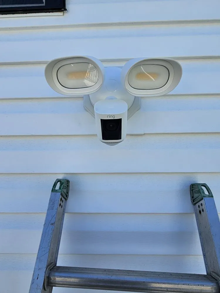 Slide of Epermar Electrical Services