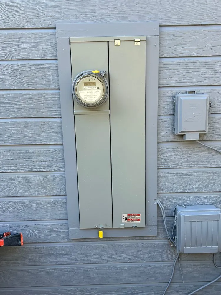 Slide of Epic Electric