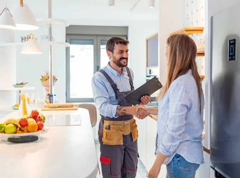 Slide of Epie's Electrical