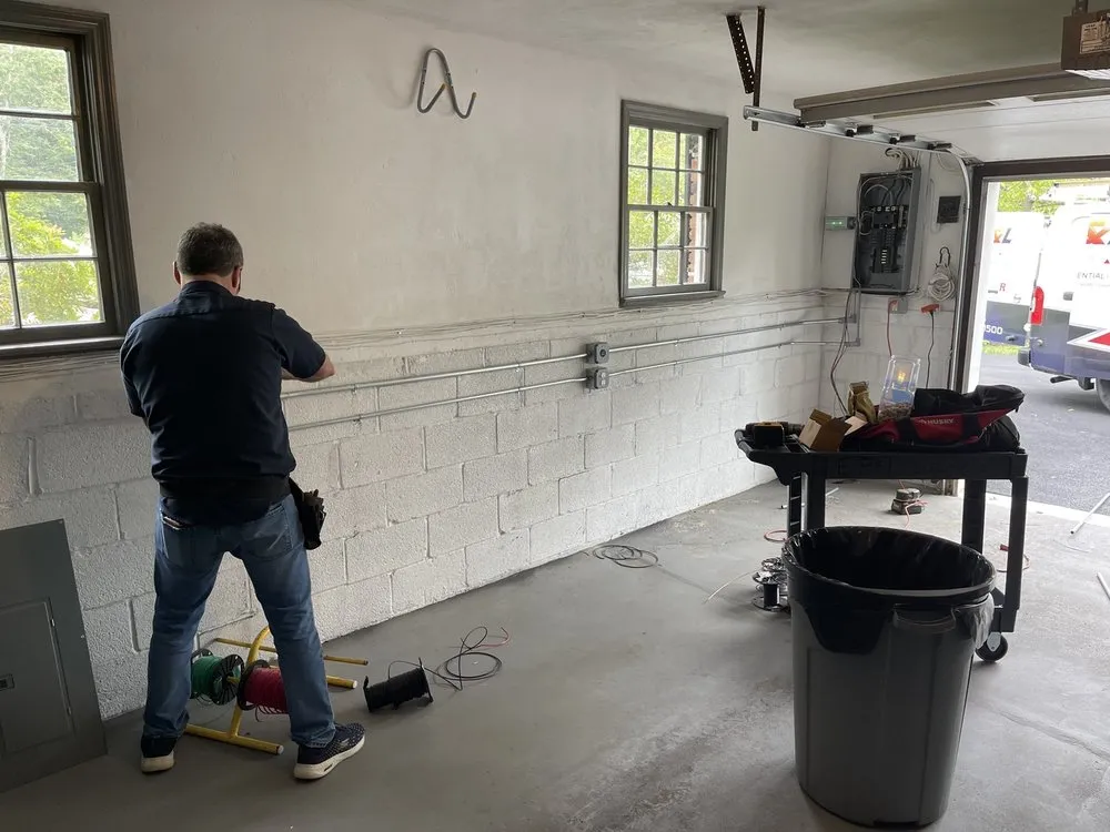 Slide of EP&L Electric