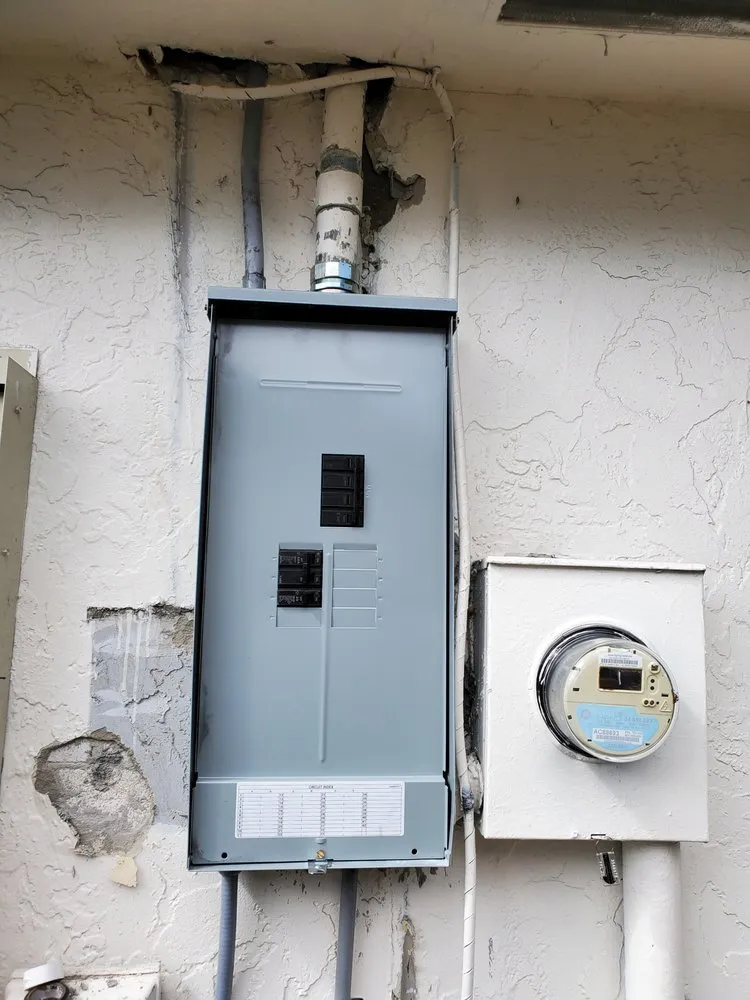 Slide of E&R Electric