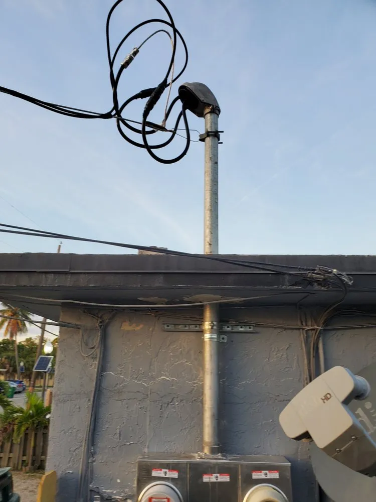 Slide of E&R Electric