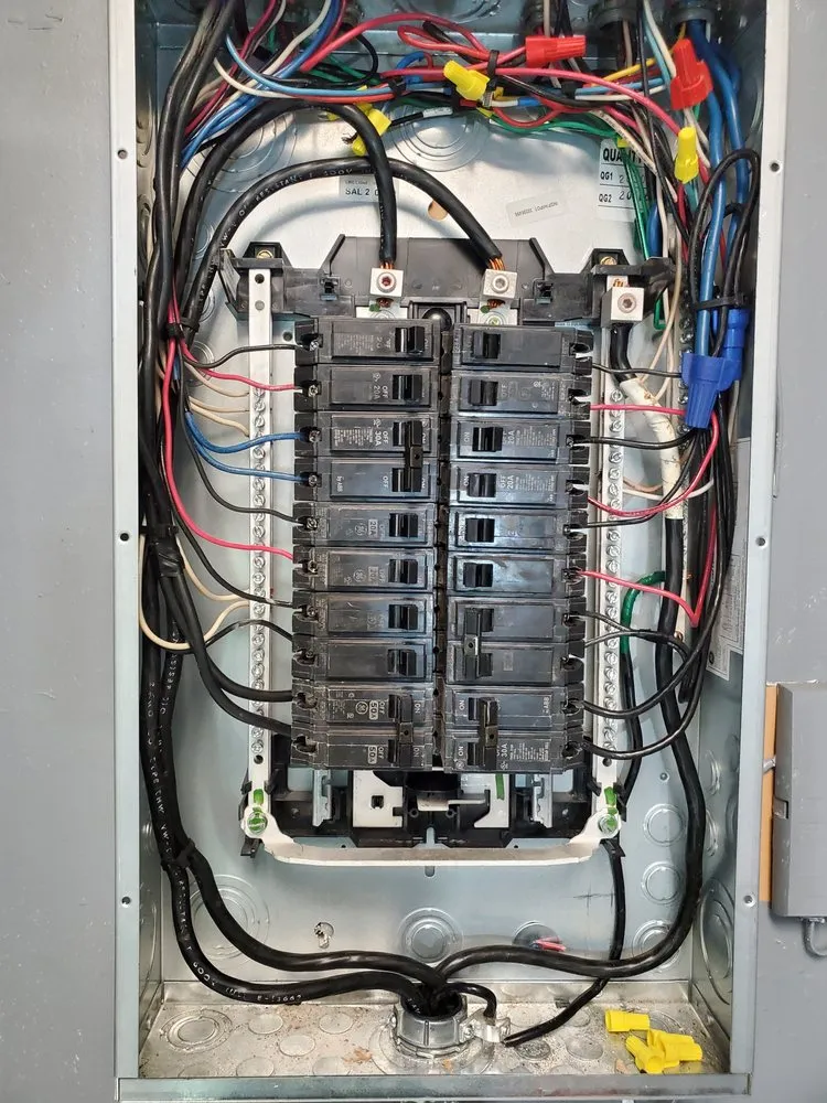 Slide of E&R Electric