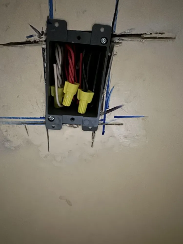 Slide of E&R Electric