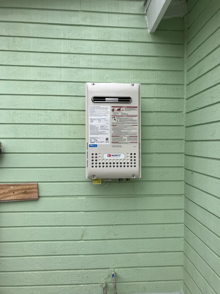 Slide of E&r Reasonable Prices Electrical & Plumbing & Heating