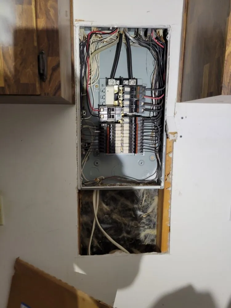 Affordable emergency electrical service in ,  by ER SERVICE & INVESTMENTS