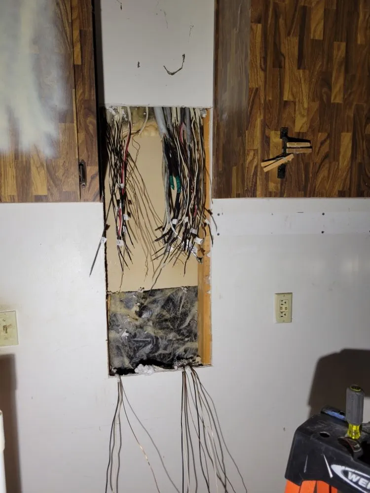 Trusted electrical repair in ,  by ER SERVICE & INVESTMENTS