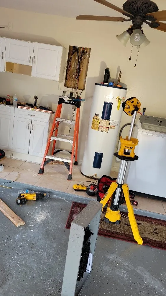 Slide of ER SERVICE & INVESTMENTS