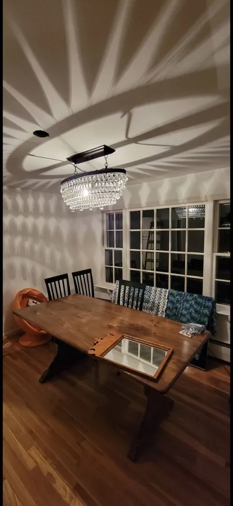 Slide of Eric Hamlin Electric