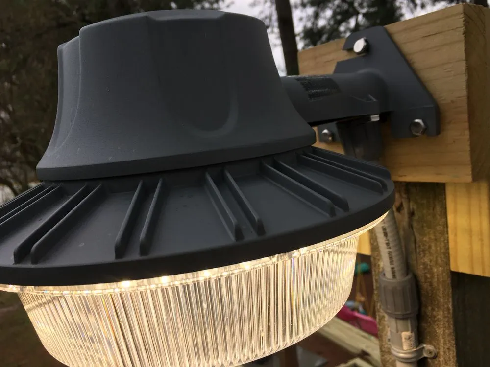 Slide of Eric Thomas Cross