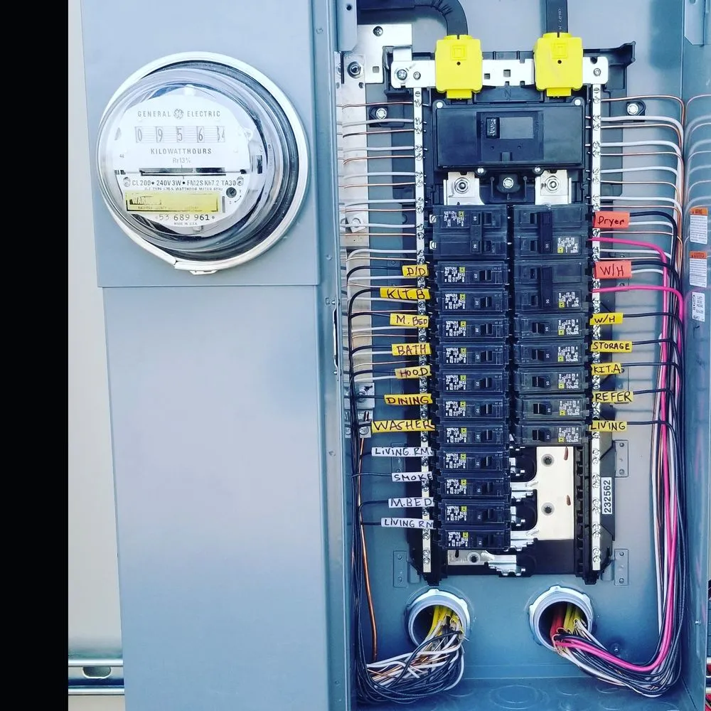 Slide of Erick The Electrician