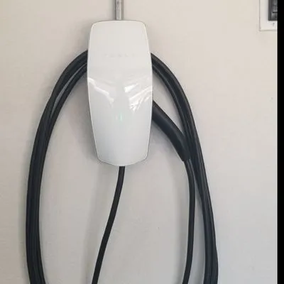 Erick The Electrician Logo