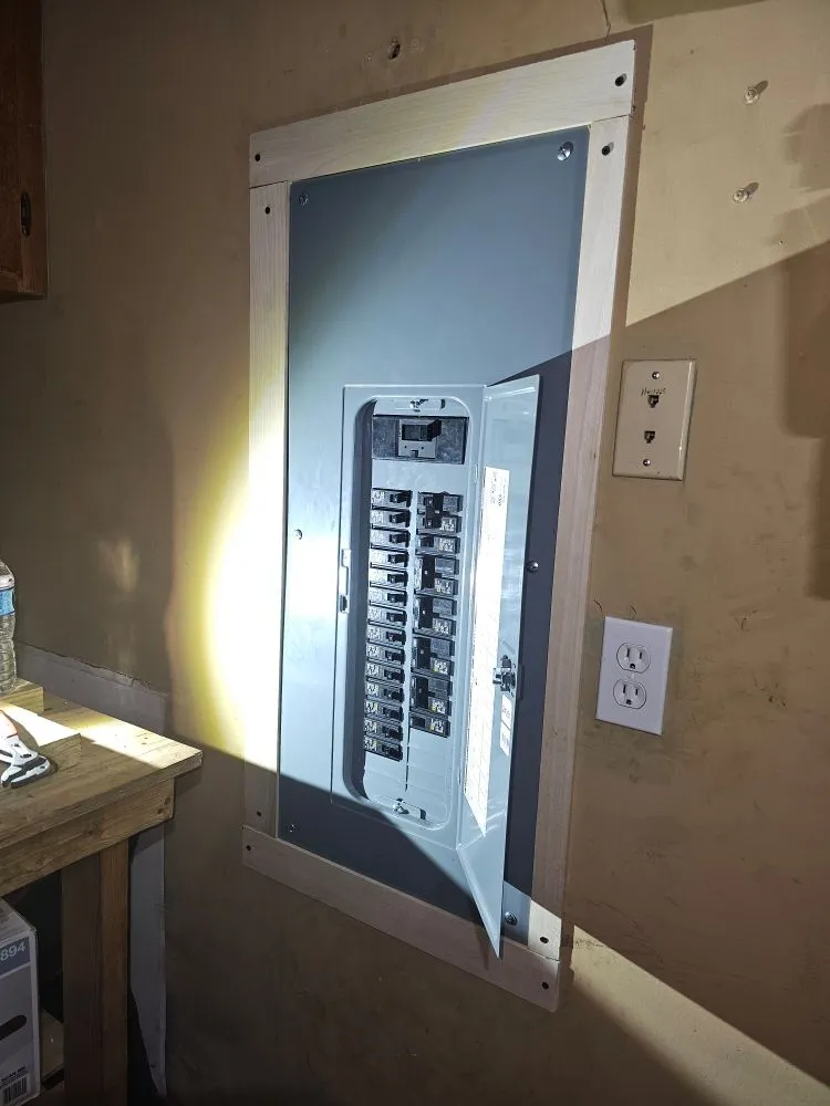 Slide of Eric's Electrical Heating & Air Conditioning