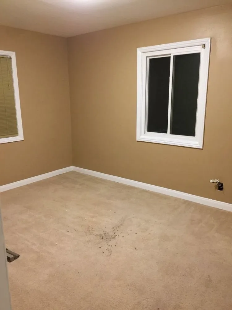 Slide of Eric's Handyman service's