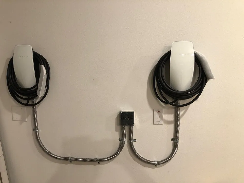 Slide of Eric's Lighting and Electrical Service