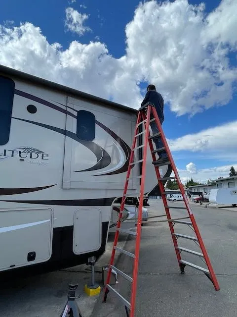 Slide of Eric's RV Repair