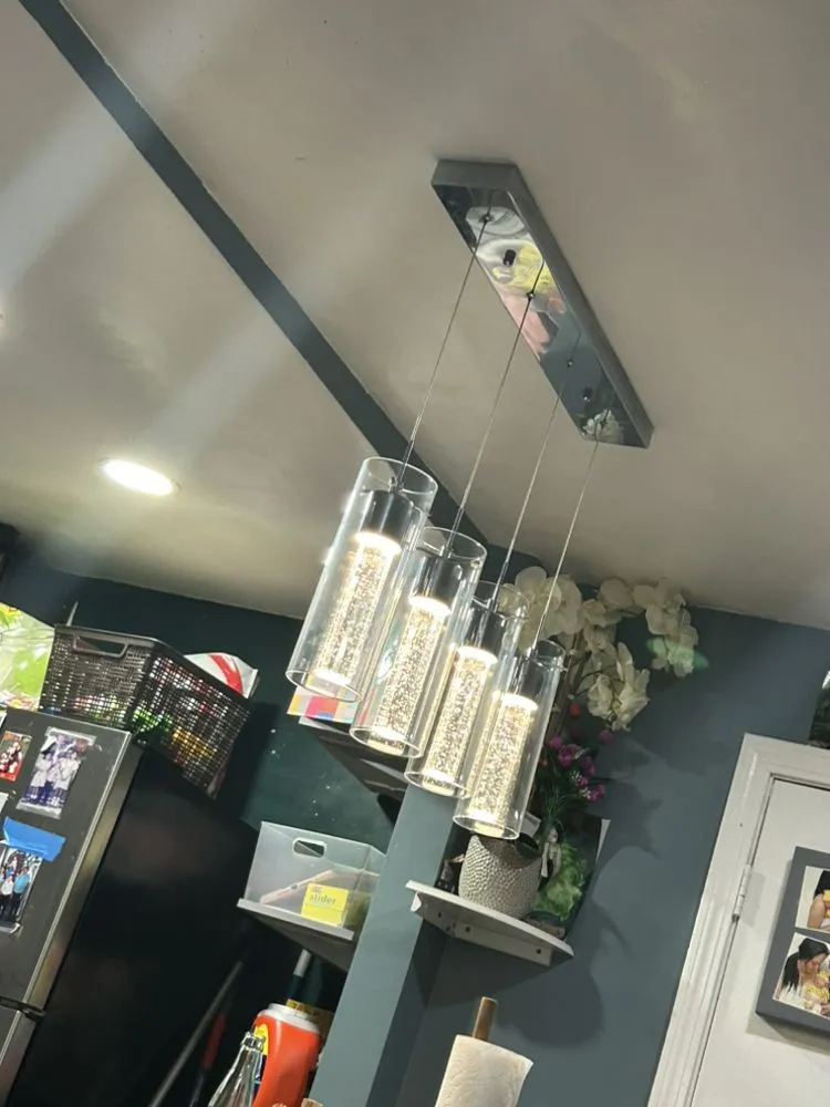 Slide of Erik Guillen