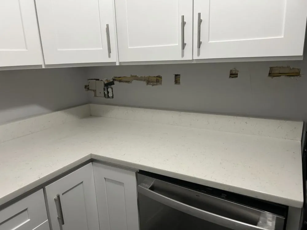 Slide of Erik Guillen