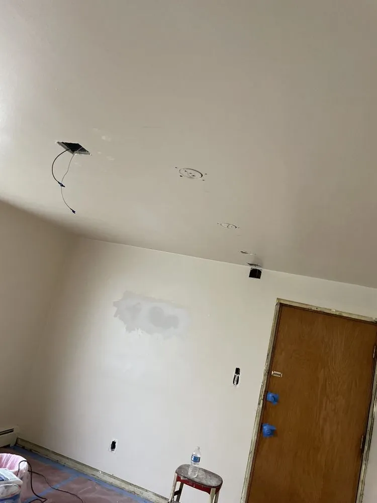 Slide of Ern Electrical & Handyman Services