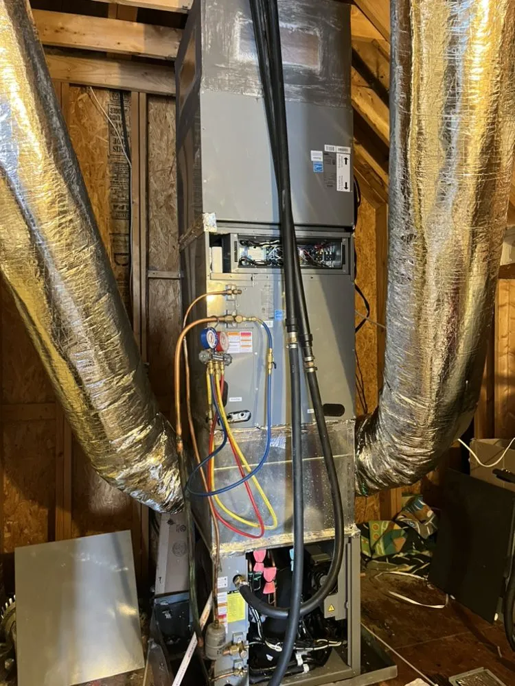 Slide of Ernesto AC services