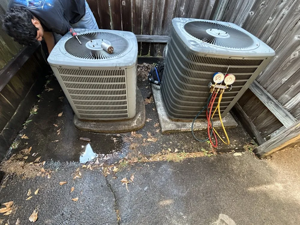 Slide of Ernesto AC services