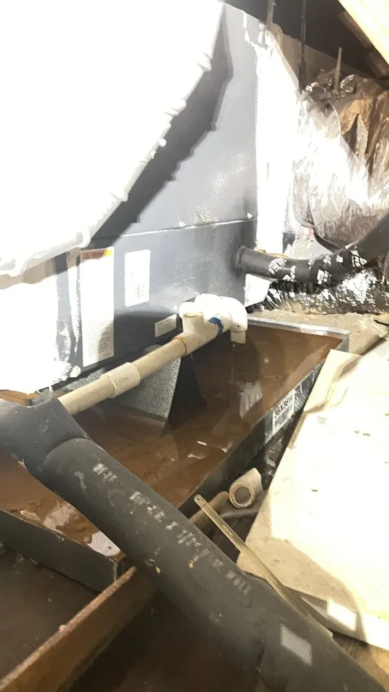 Slide of Ernesto AC services