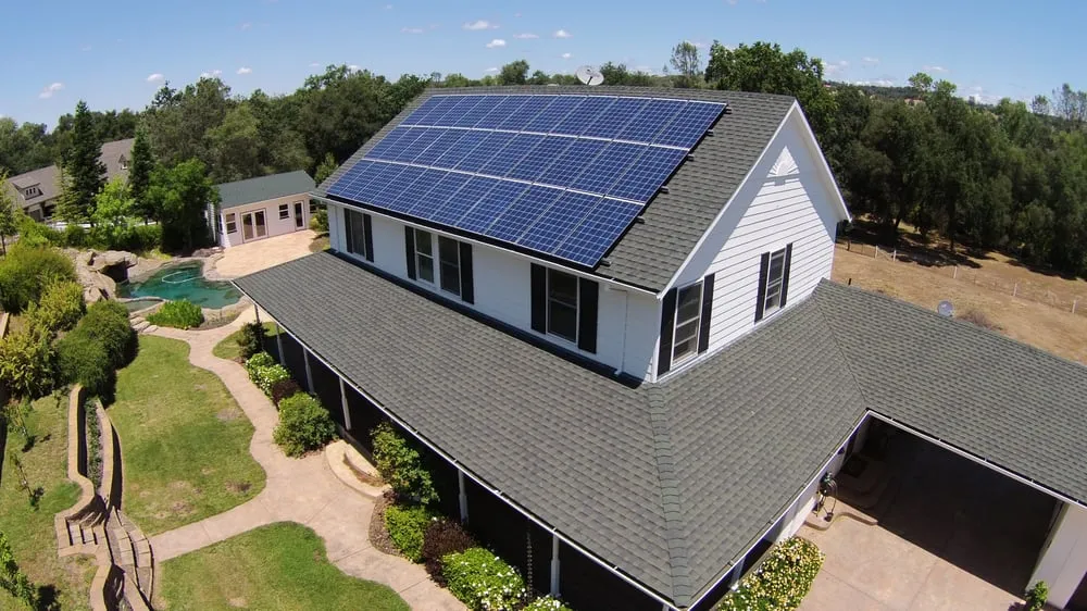 Slide of ES Electric & Solar