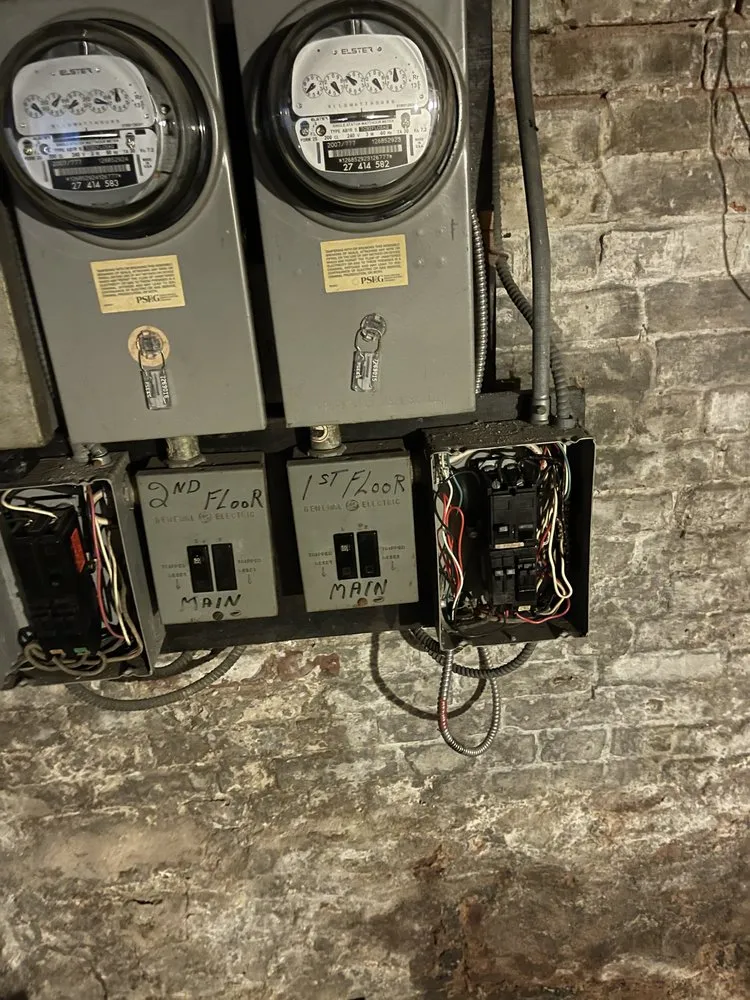 Slide of E&S Electric