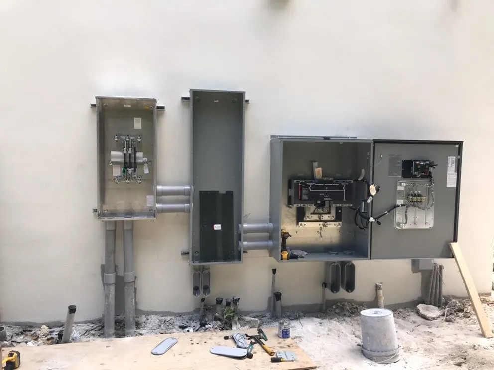 Slide of E&S Electric Contractor