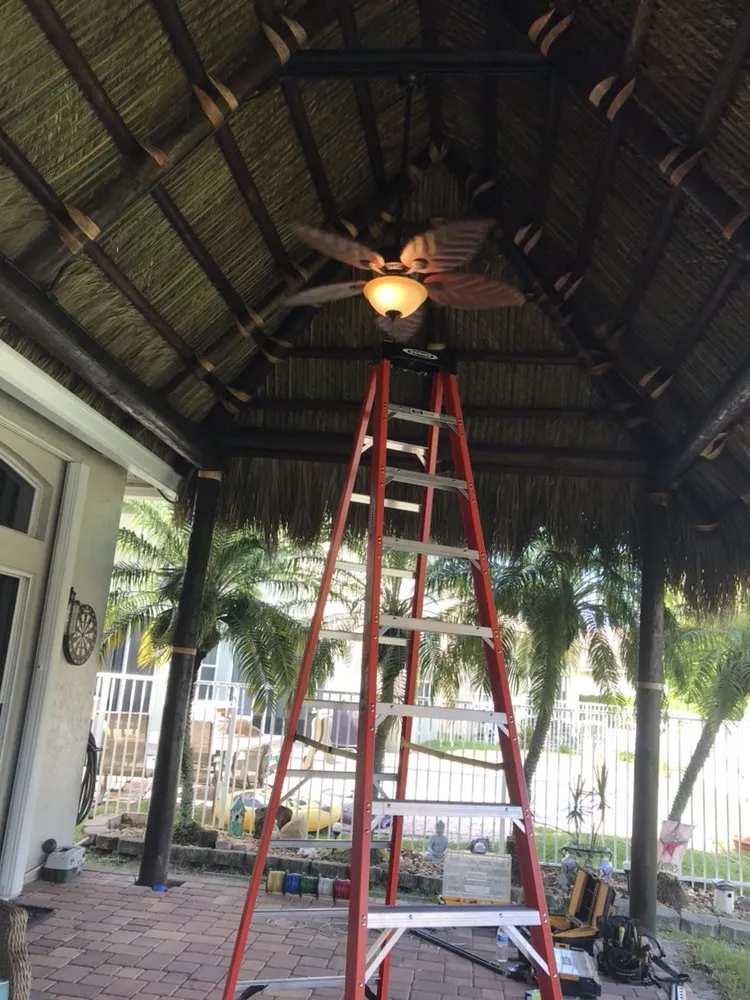 Slide of E&S Electric Contractor