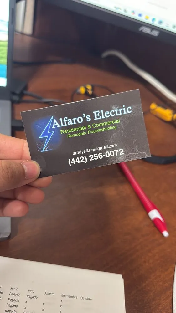 Expert outlet and switch repair service in ,  - Escalante Cleaning Service