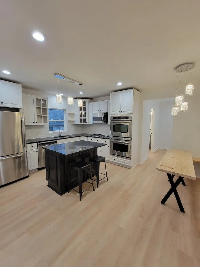 Licensed circuit breaker repair in ,  by Escobar Home Solutions