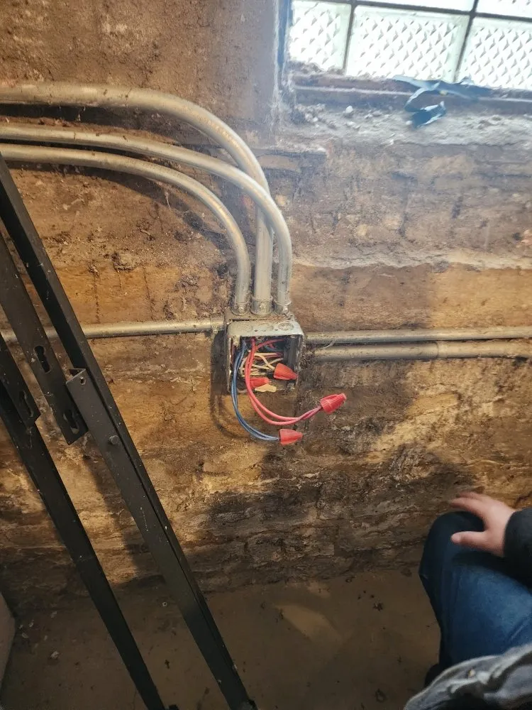 Slide of Escudero Electrical Contractors