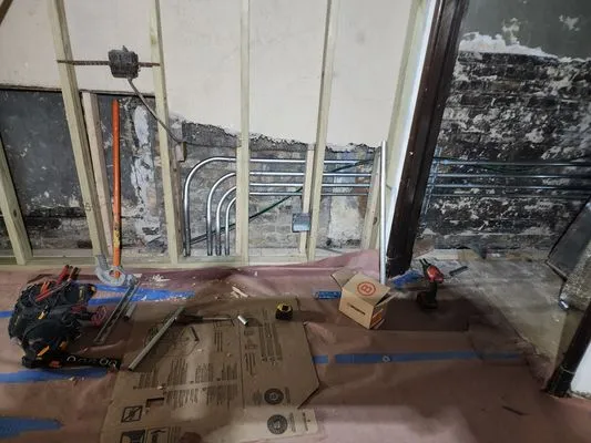 Escudero Electrical Contractors Logo